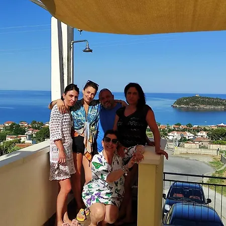 Da Peppino 3* Диаманте